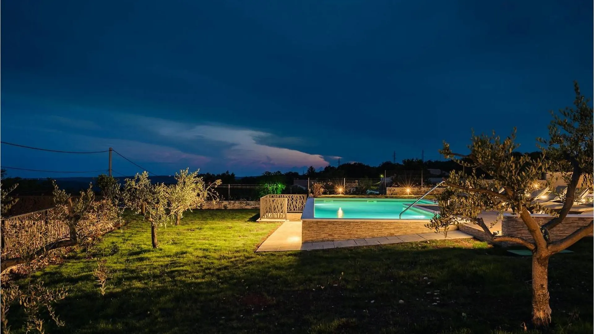 Ferienhaus Villa De La Vie Raša